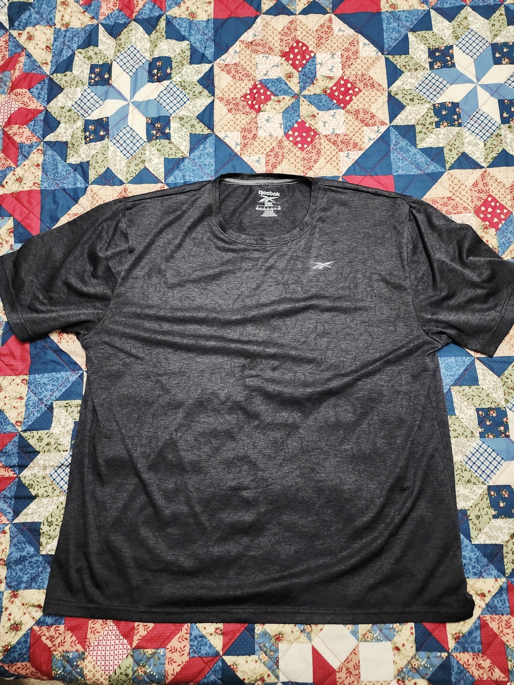 Reebok Men's Short-Sleeve Crew Tee — Charcoal/Black